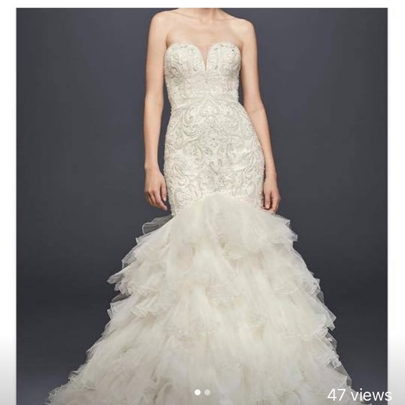 Wedding dress - Picture 1 of 1